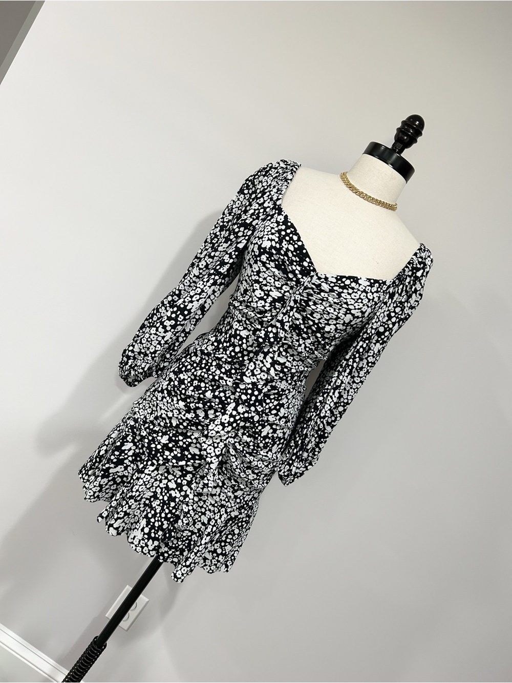 Zara Black & White Floral Square Neck Long Sleeve Mini Dress